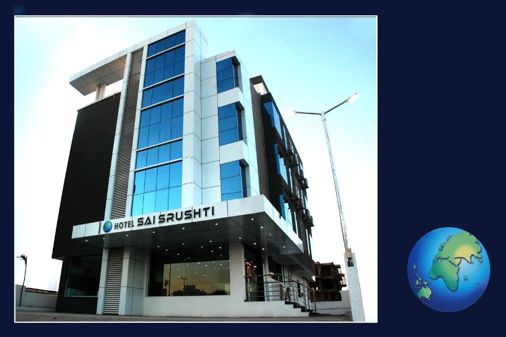 Sai Srushti Hotel Ширди Екстериор снимка